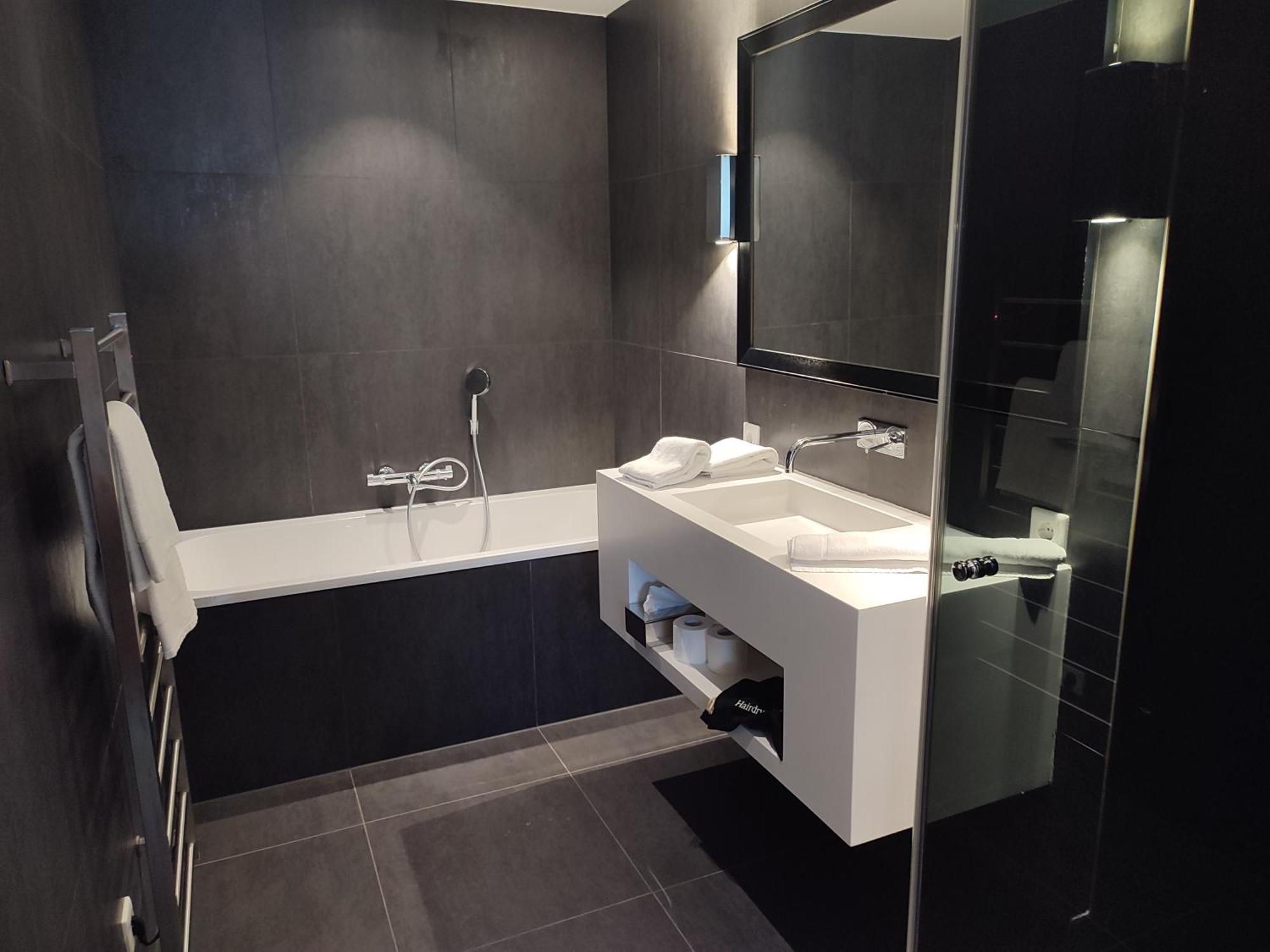 B-Aparthotel Kennedy Hága Kültér fotó