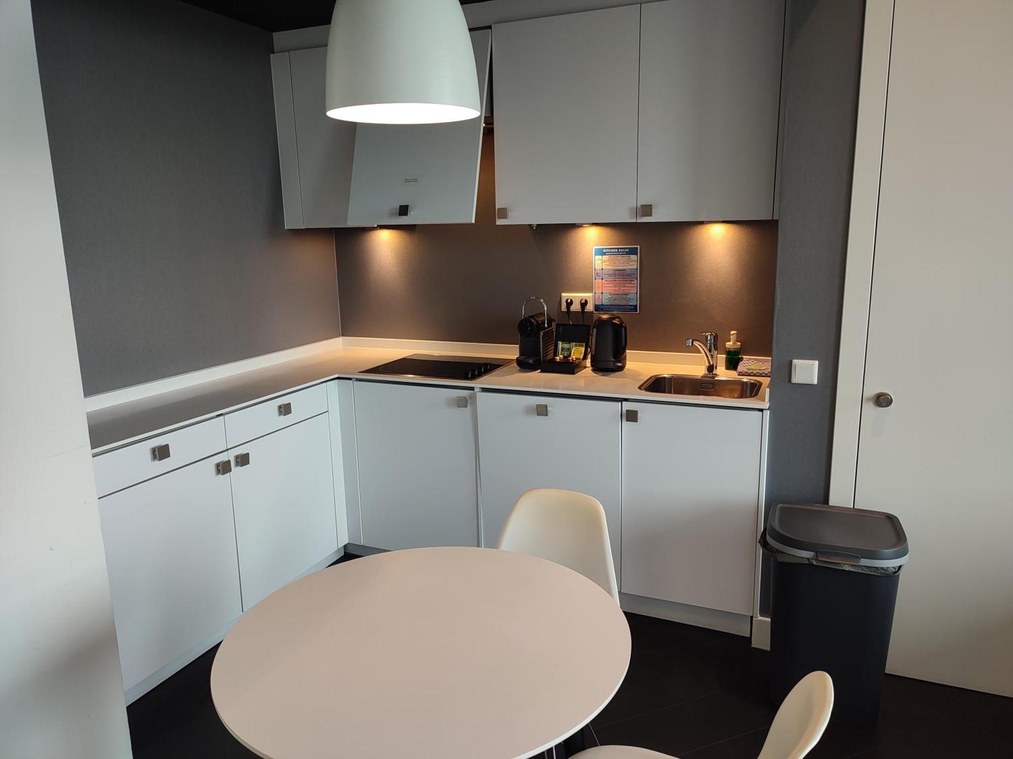B-Aparthotel Kennedy Hága Kültér fotó