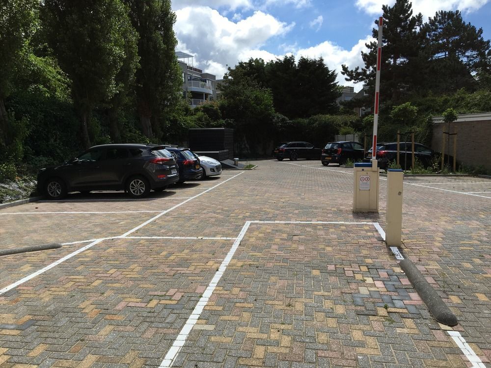 B-Aparthotel Kennedy Hága Kültér fotó